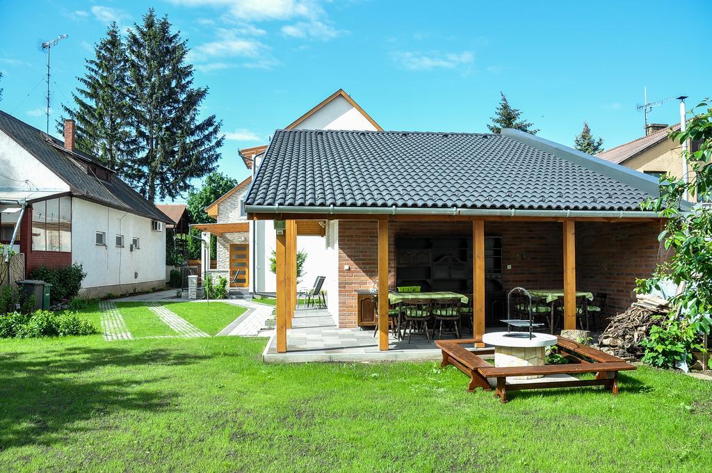 Magyar Apartman Iii. Hajdúszoboszló Exterior foto